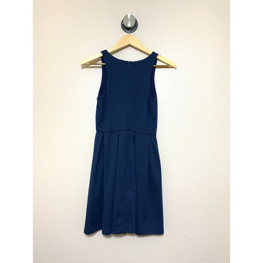 AQUA Navy Blue Sleeveless V-Neck A-Line Dress - Picture 2 of 7